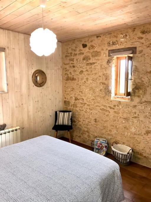 « Le Vieux Hangar » Gite A La Ferme Truffe Екстериор снимка